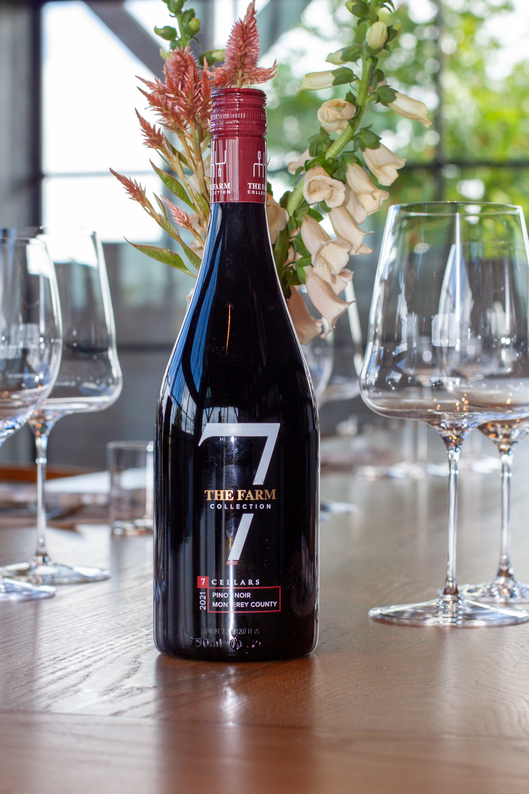 2021 The Farm Collection Pinot Noir – 7Cellars